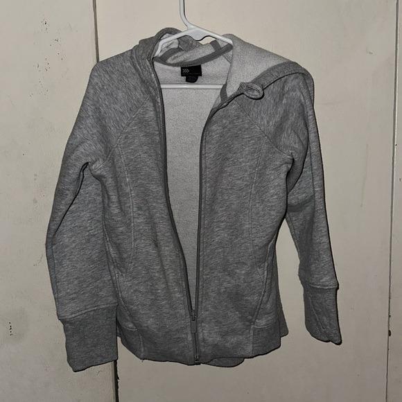 Kids All In Motion Hoodie Size 4/5. - Picture 3 of 4